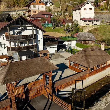 Poarta Maramureșana Borșa Complex-3