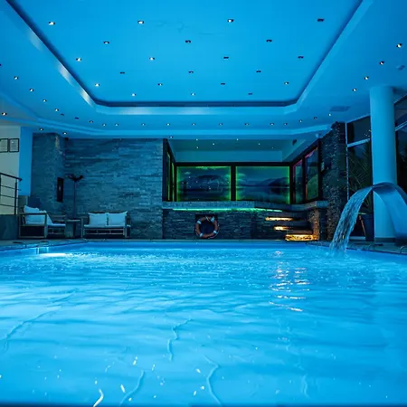 Hotel Carpathia-3