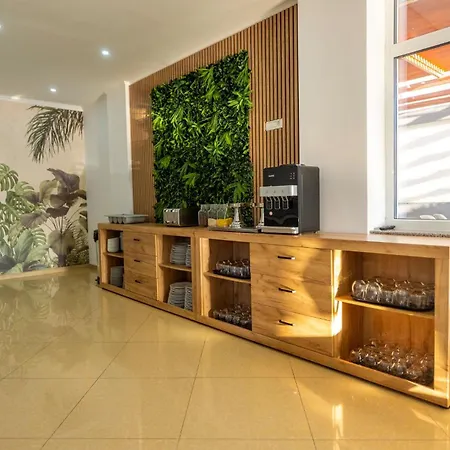 Casa Topaz Mamaia Nord-3