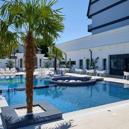 Hotel Adriano-3