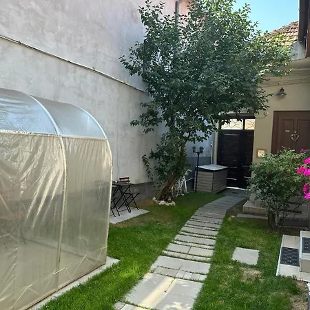 Albert Residence Brasov With Complimentary Parking Off Site-2