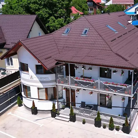 VAIAS Apartamente cu Terasa si Vedere Munte-3