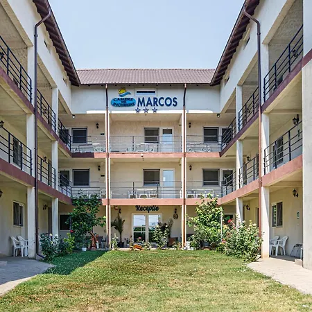 Marcos-2