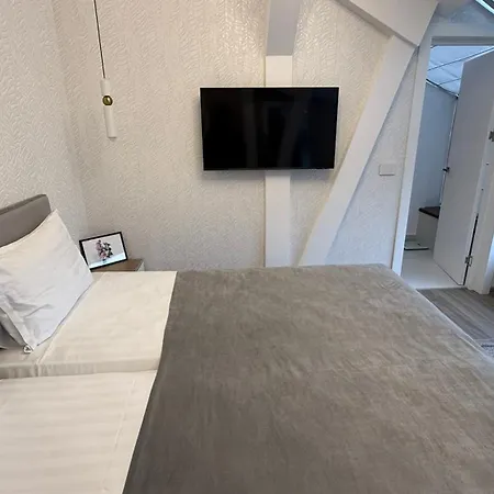 Hotel Maria-3