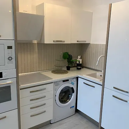 Deluxe Apartments & Studio With Many Facilities-3