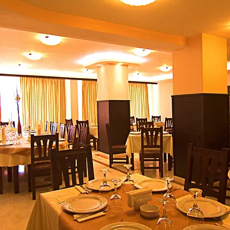 Hotel Floris-3