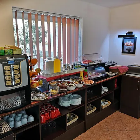 Euro Hotel-2