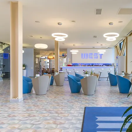West City Hotel-2