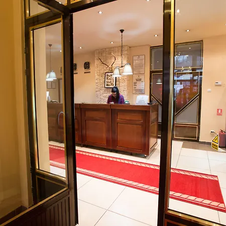 Hotel Rina Cerbul-3