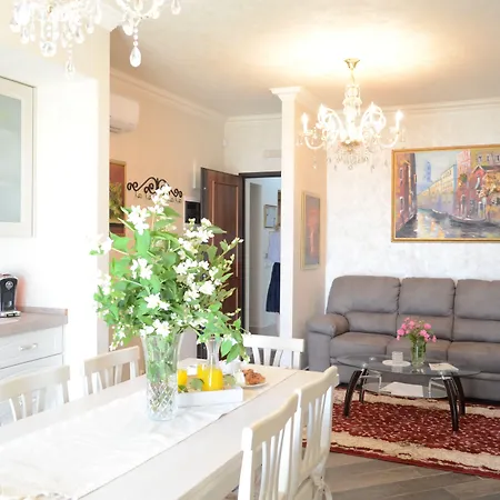 Apartamente Luxury Homes Ovidiu-2