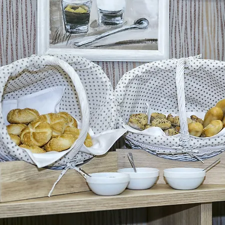 Prestige Boutique Hotel Craiova-3