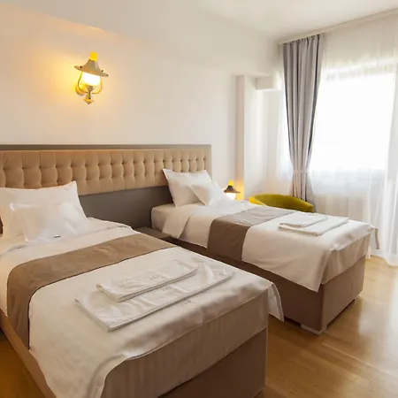 Ambra Boutique Hotel & Bistro-2