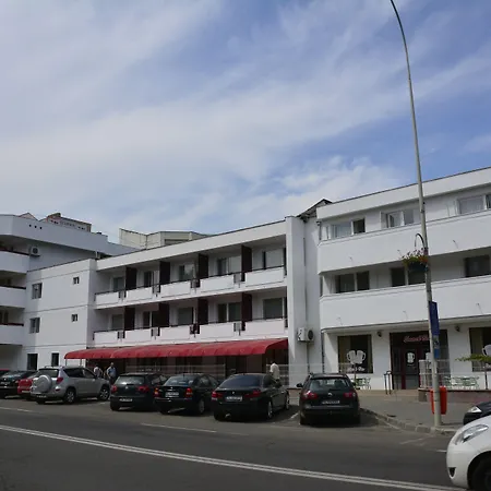 Hotel Europolis-3