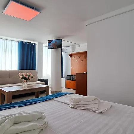 Hotel Capitol-2
