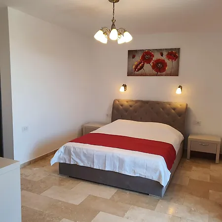 Roca Del Mar-3