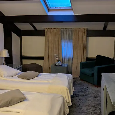 Hotel Regina-3