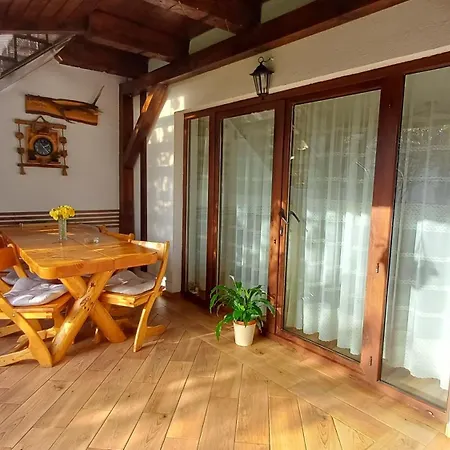 Casa Narciselor-3
