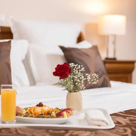 Hotel Athos R.M.T.-2