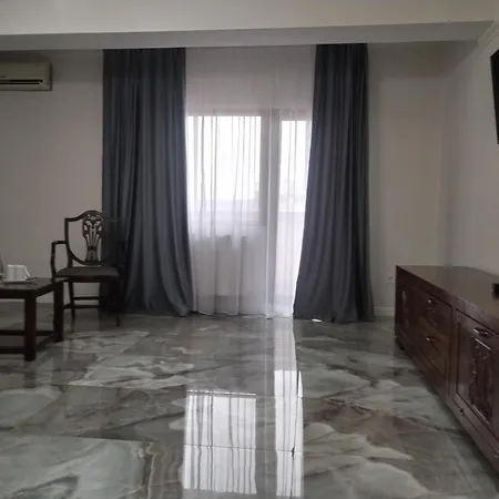 Hotel Majestic-2