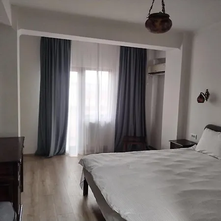 Hotel Majestic-3