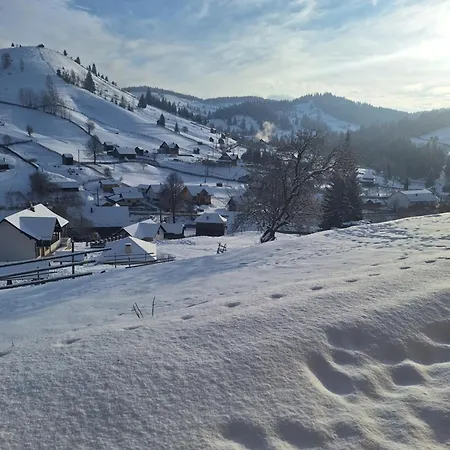 Pensiunea Casa Fierarul din Bucovina-3