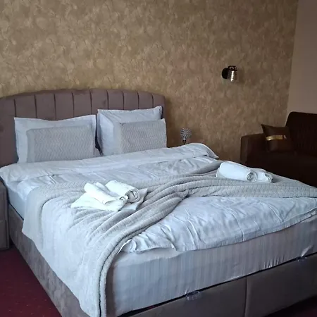 Hotel Coliseum-2