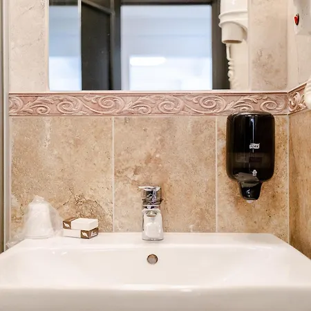Hotel Aldi-3