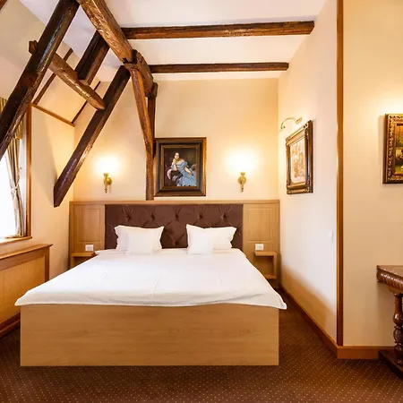 Hotel Am Ring-3