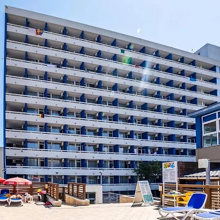 Hotel Aurora-3