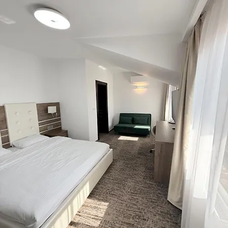 White Residence-3