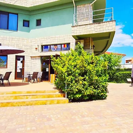 Casa Maya Mamaia Nord-2