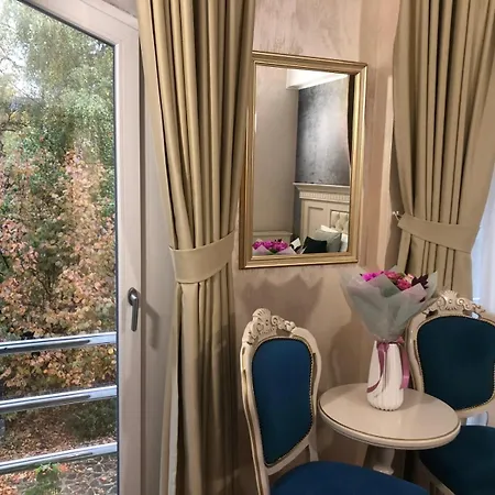 Park Luxury Rooms-3