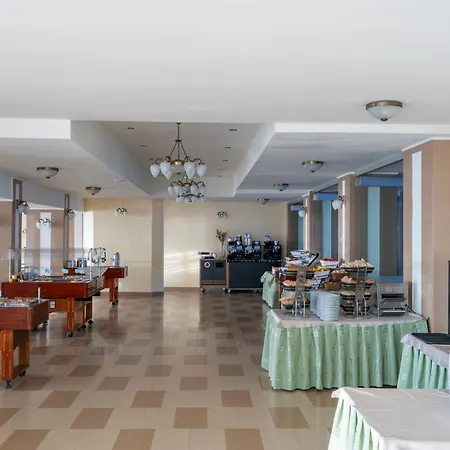 Hotel Comandor-2