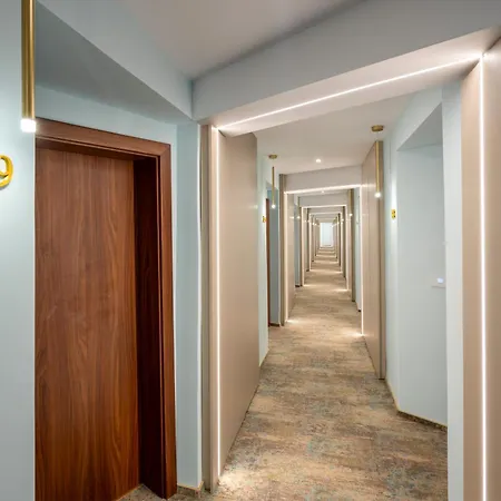 Hotel Amiral-2