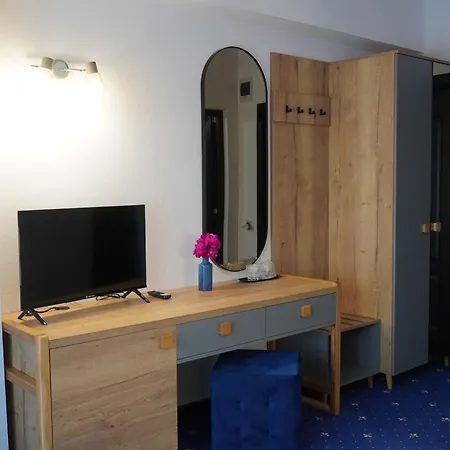 Motel Blue River Calimanesti-3