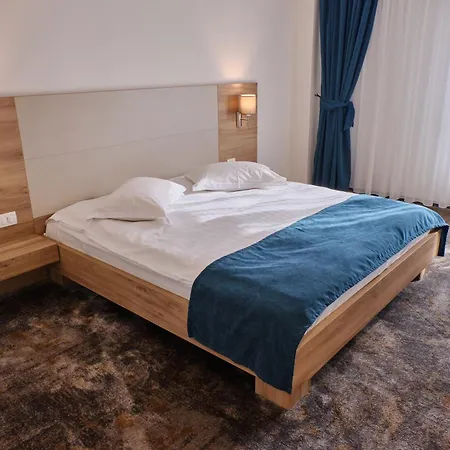 Hotel Regal-2