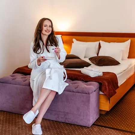Hotel Regal-2
