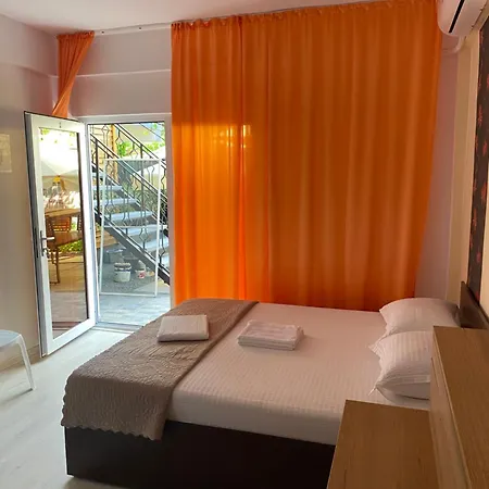 Casa Tudor Costinesti-2
