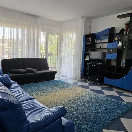 Club Topaz Apartments-2