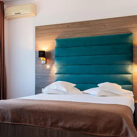 Hotel Orizont Cozia-2