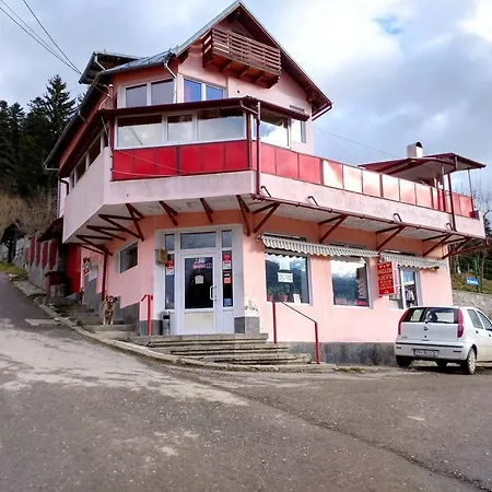 Vila Marcela-2