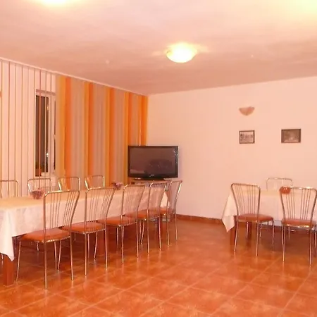 Vila Iulia-2