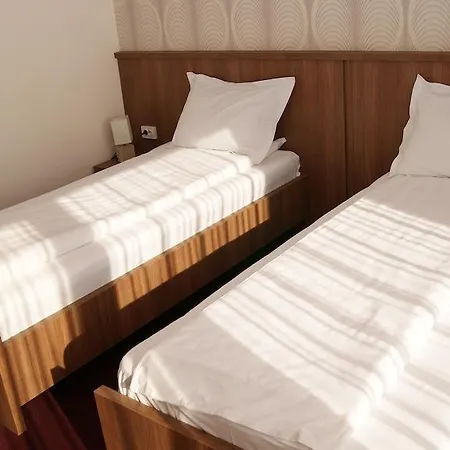 Hotel La Strada-2
