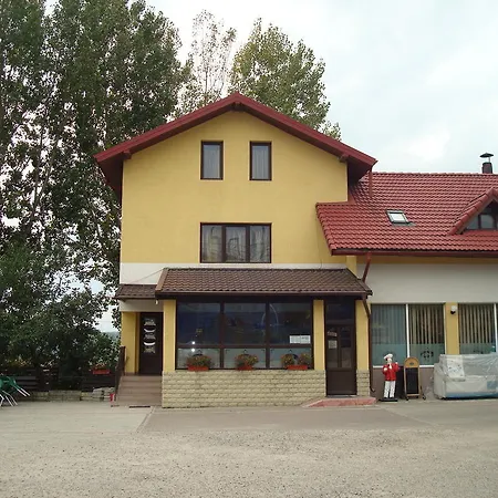 Pensiunea Marc-2