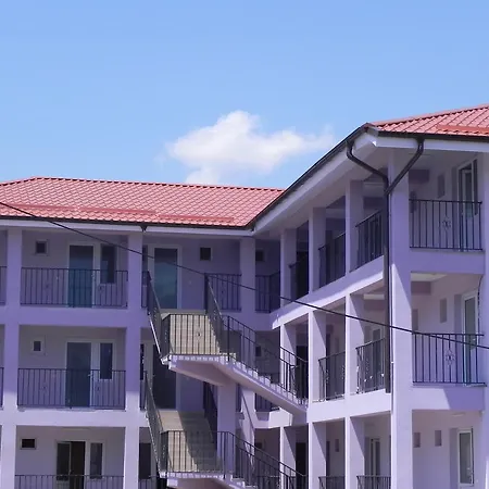 Vila Aproape de Mare - piscină încălzită, vouchere vacanță, 50 m de faleză-2