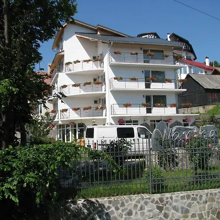 Pensiunea Warthe Bed & Breakfast-2
