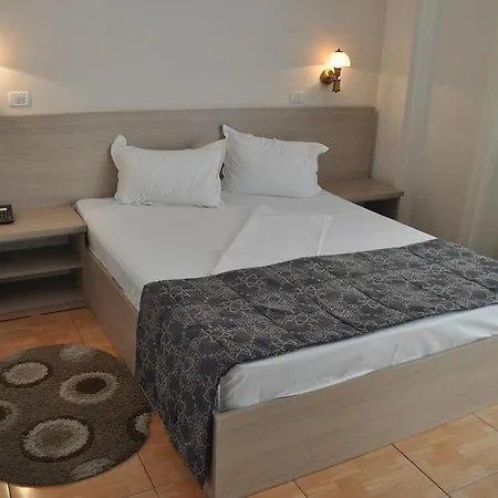 Hotel Regal-2
