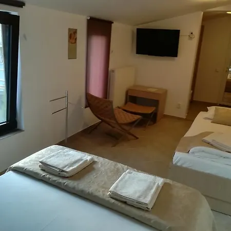 Vila Qso-2