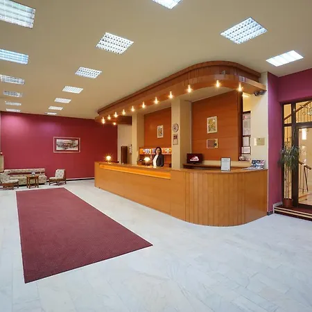 Hotel Capitol-2