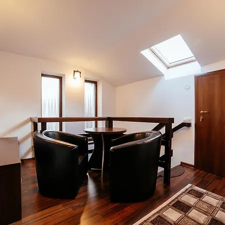 Serban Cottage-3